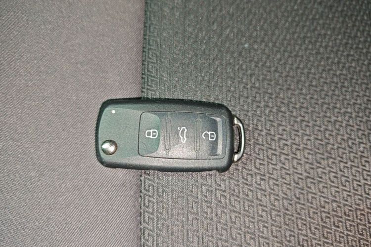 Volkswagen Santana 2016 #9 Volkswagen Santana 2016 car image #9