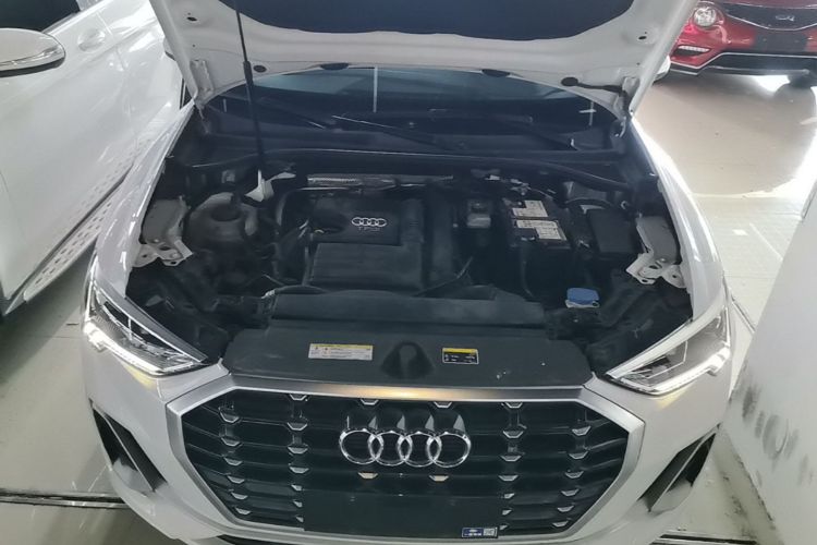 Audi Q3 2020 #20 Audi Q3 2020 car image #20