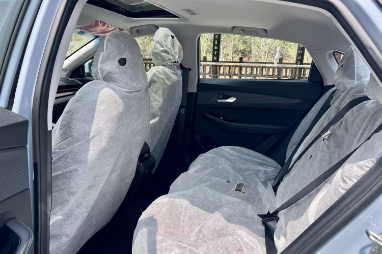 吉利汽车 缤瑞 2026 汽车图片 #11