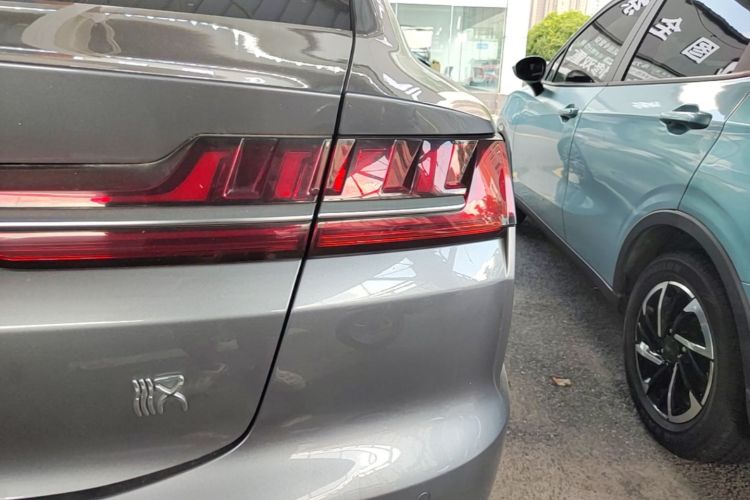 BYD Han 2021 #8 BYD Han 2021 car image #8
