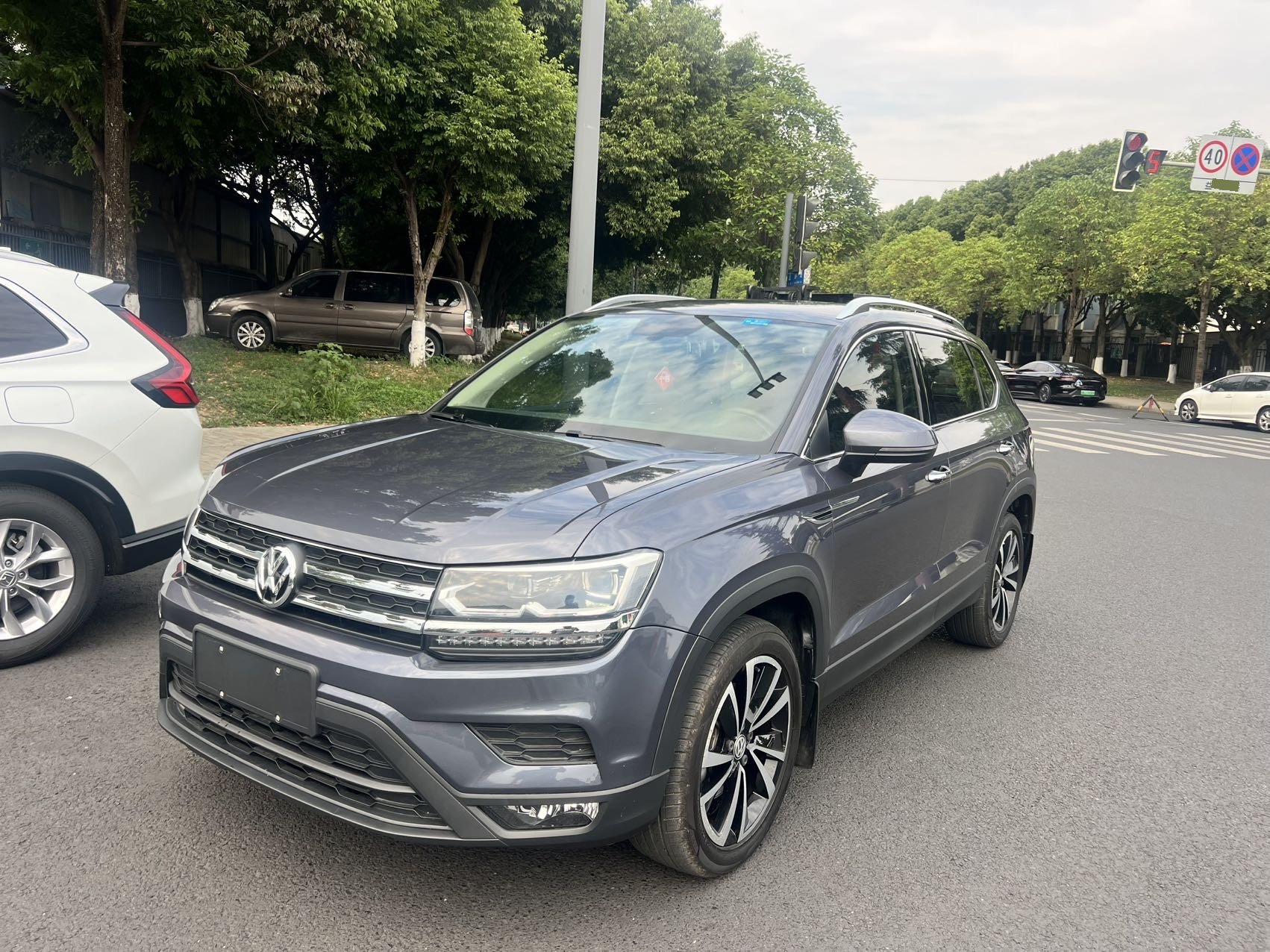 2019 2019 car image