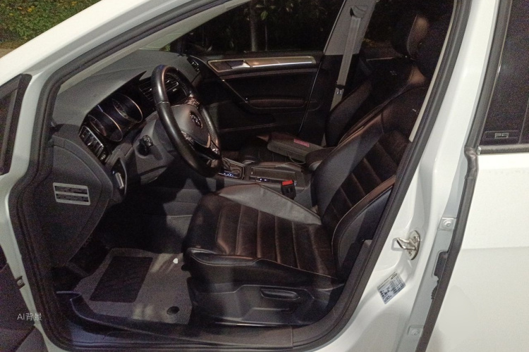 Volkswagen Golf 2016 car image #17