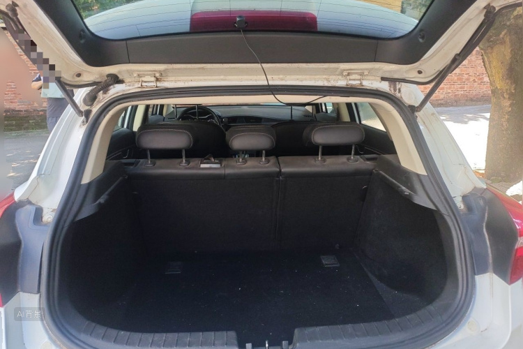 GEELY Emgrand GS 2016 car image #21