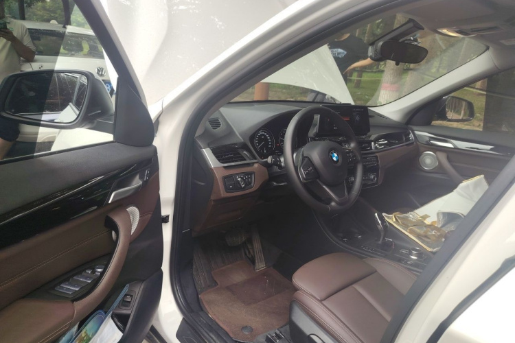 BMW X1 2022 #9 BMW X1 2022 car image #9