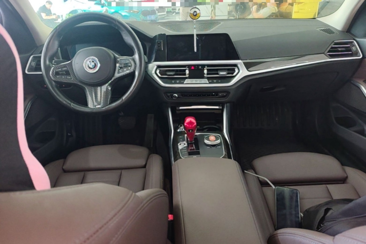 BMW 3 Series 2020 #10 BMW 3 Series 2020 car image #10