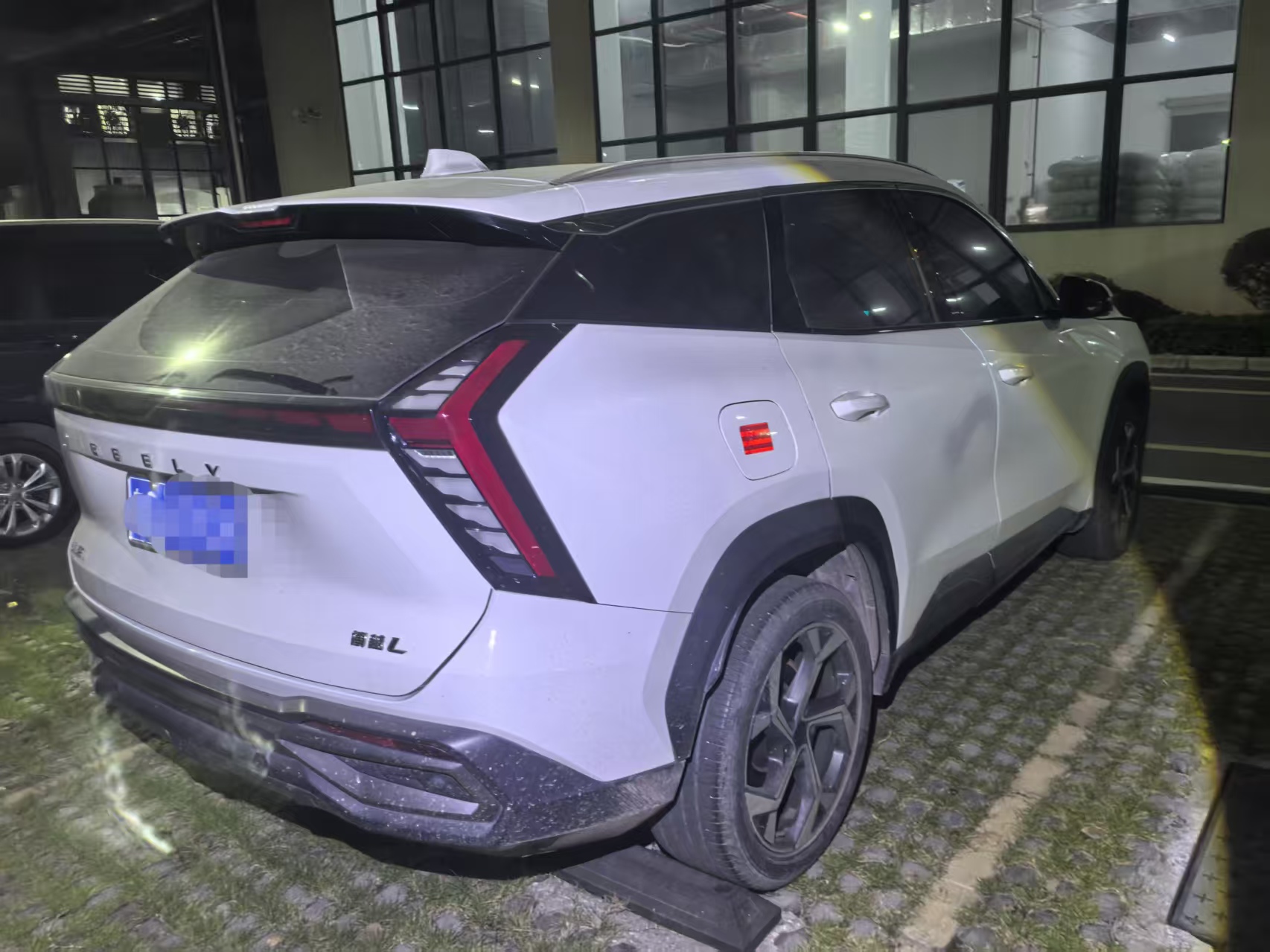 GEELY Boyue L 2024 image de voiture #5