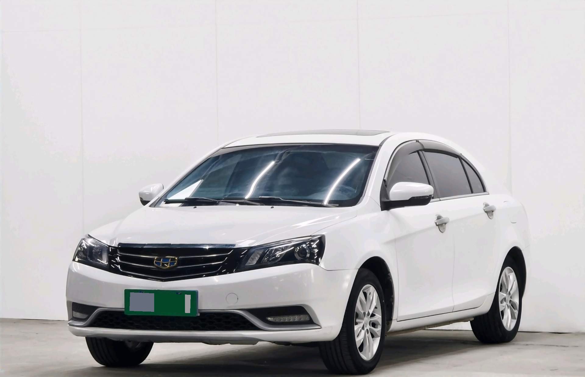 GEELY Emgrand 2015 GEELY Emgrand 2015 car image