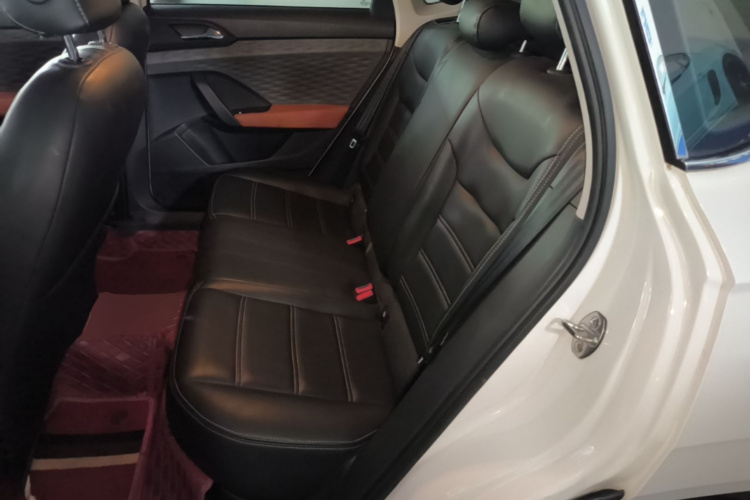 Volkswagen Tharu 2019 #17 Volkswagen Tharu 2019 car image #17