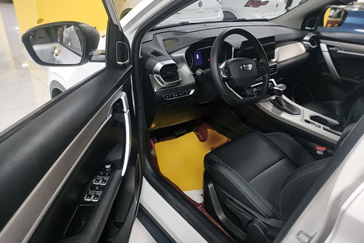 GEELY Coolray 2024 image de voiture #18