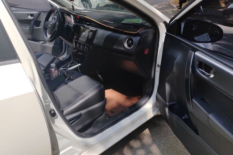 Toyota Corolla 2019 #23 Toyota Corolla 2019 car image #23