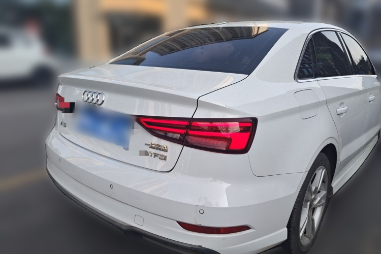 Audi A3 2019 car image #5