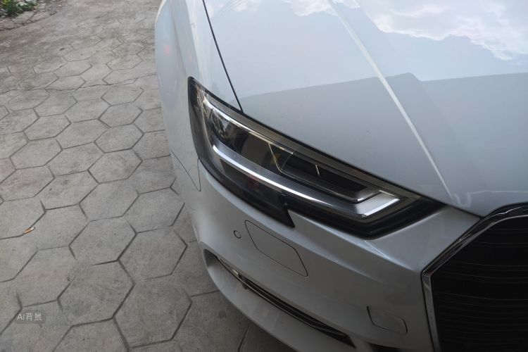 Audi A3 2019 car image #8