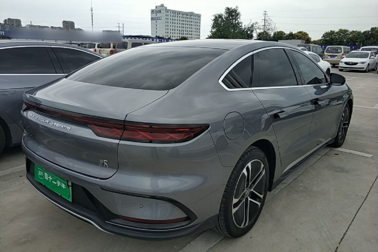 BYD Han 2023 car image #5