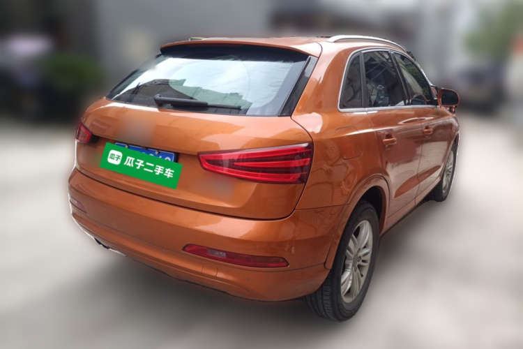 Audi Q3 2015 car image #5