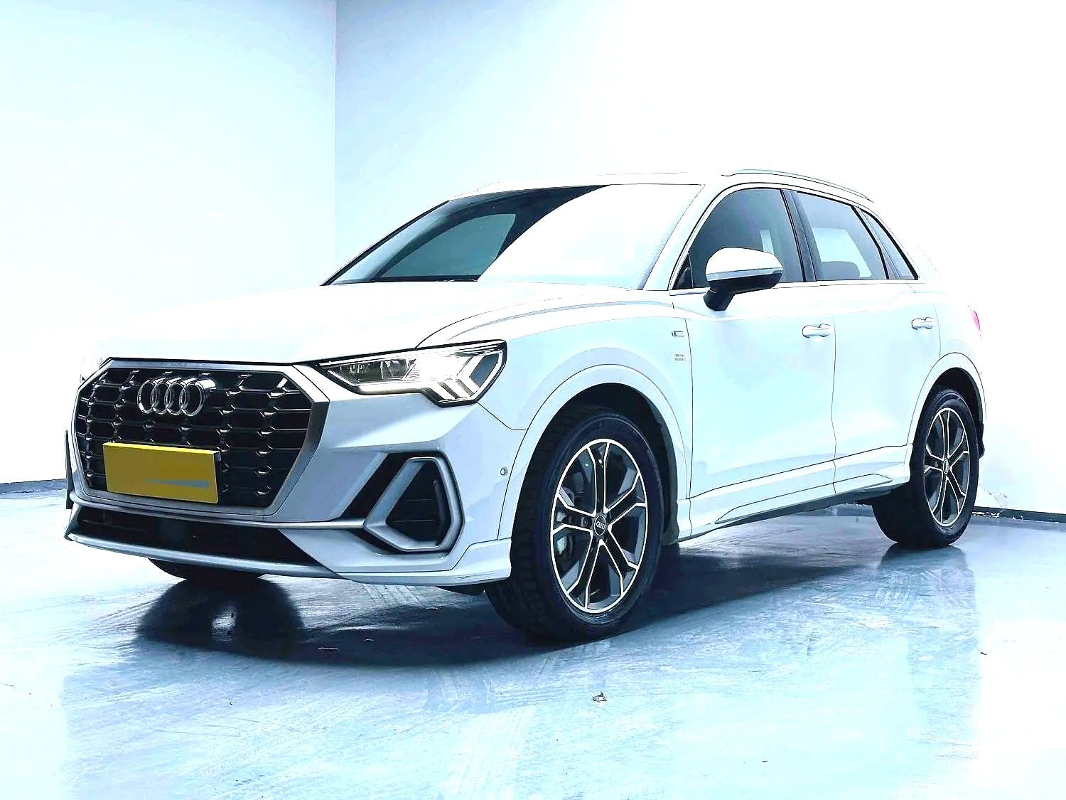 Audi Q3 2023 Audi Q3 2023 imagen de coche