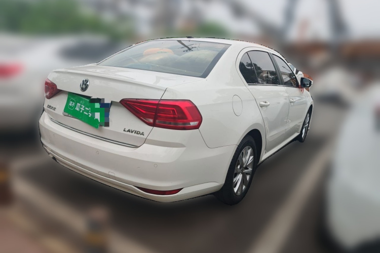 Volkswagen Lavida 2019 #7 Volkswagen Lavida 2019 car image #7