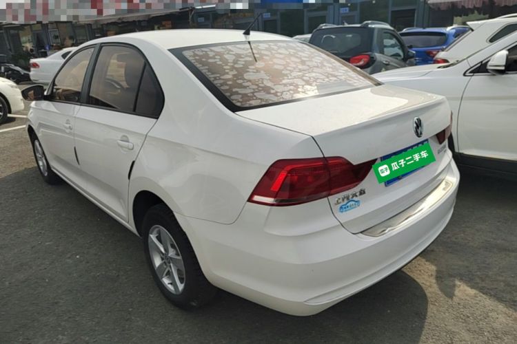 Volkswagen Santana 2017 car image #5