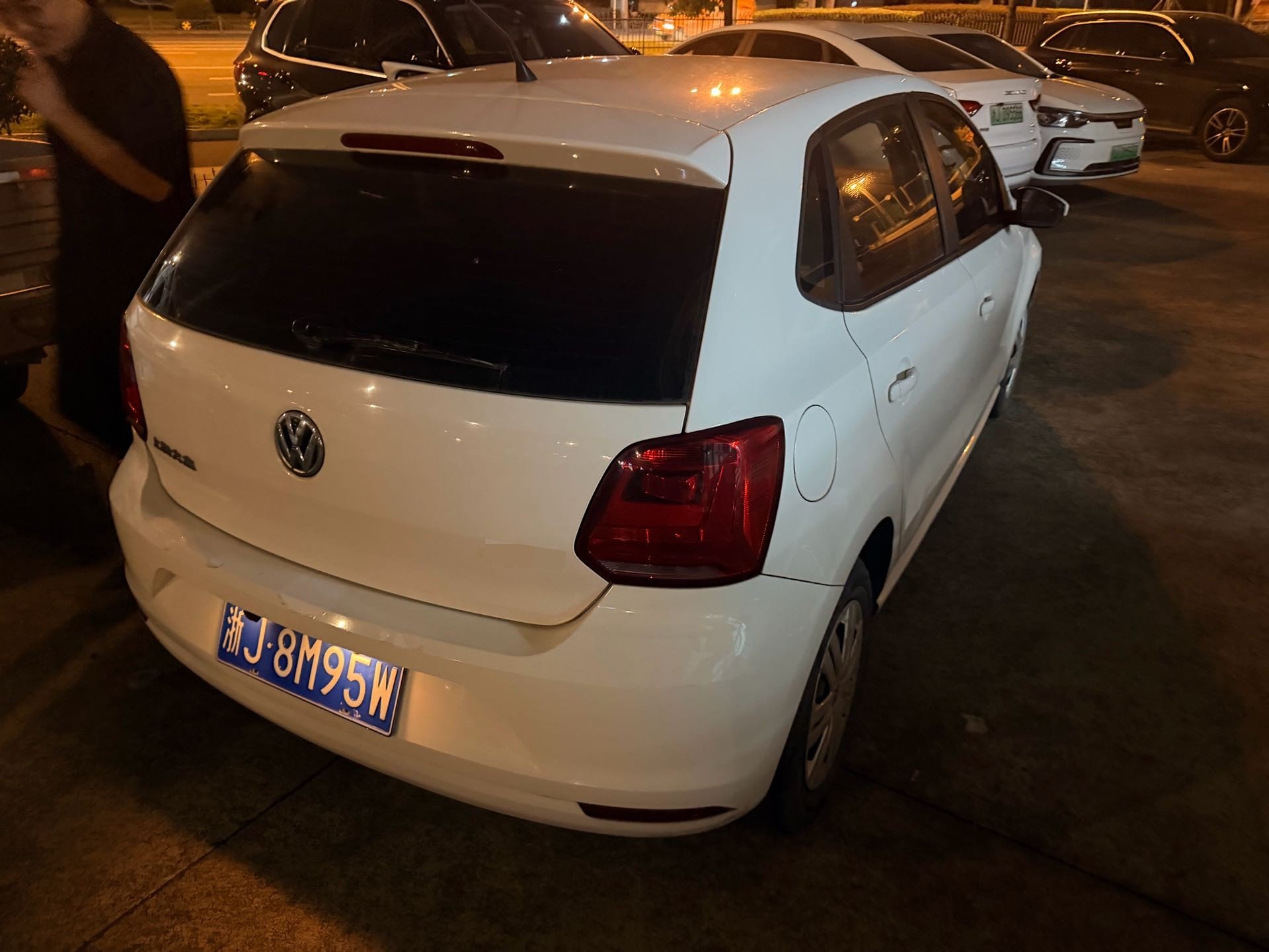 Volkswagen Polo 2015 #5 Volkswagen Polo 2015 car image #5