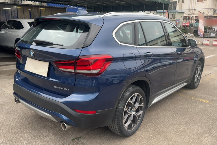 BMW X1 2022 car image #5