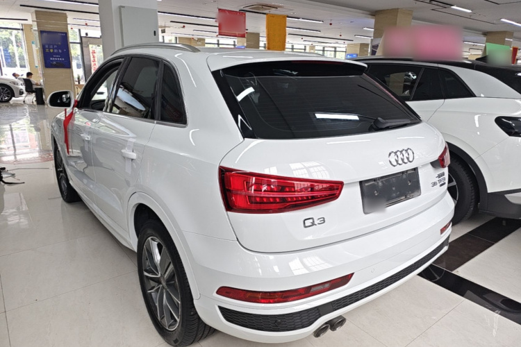 Audi Q3 2019 #5 Audi Q3 2019 car image #5