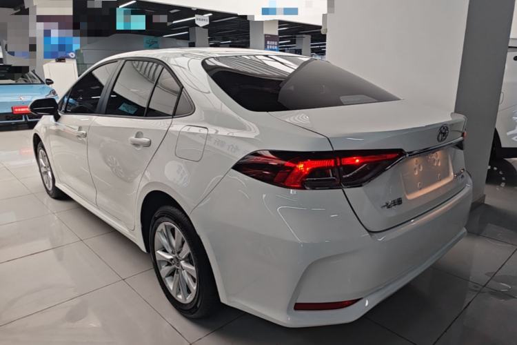 Toyota Corolla 2024 car image #5