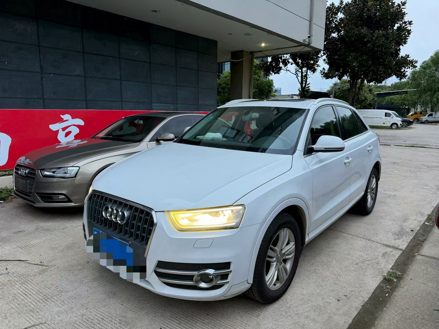 Audi Q3 2014 Audi Q3 2014 car image