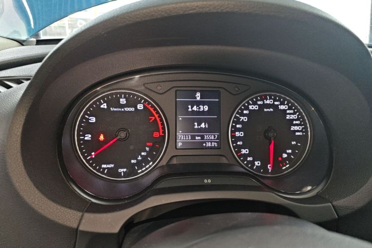 Audi A3 2017 صورة سيارة #16