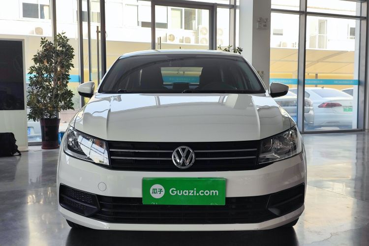Volkswagen Santana 2020 car image #3
