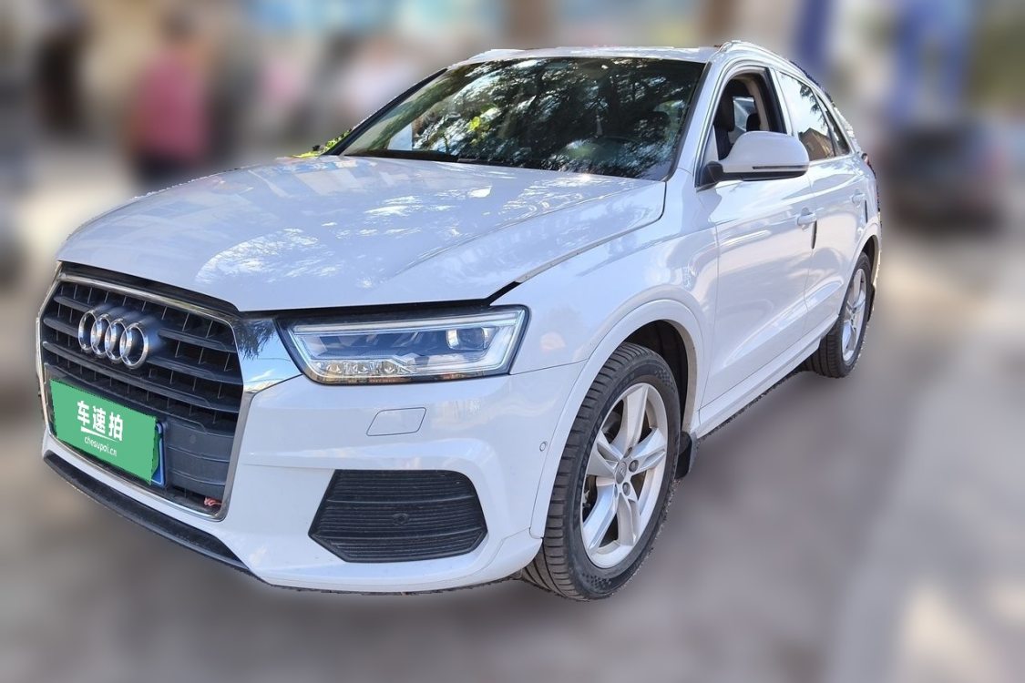 Audi Q3 2017 Audi Q3 2017 immagine di auto
