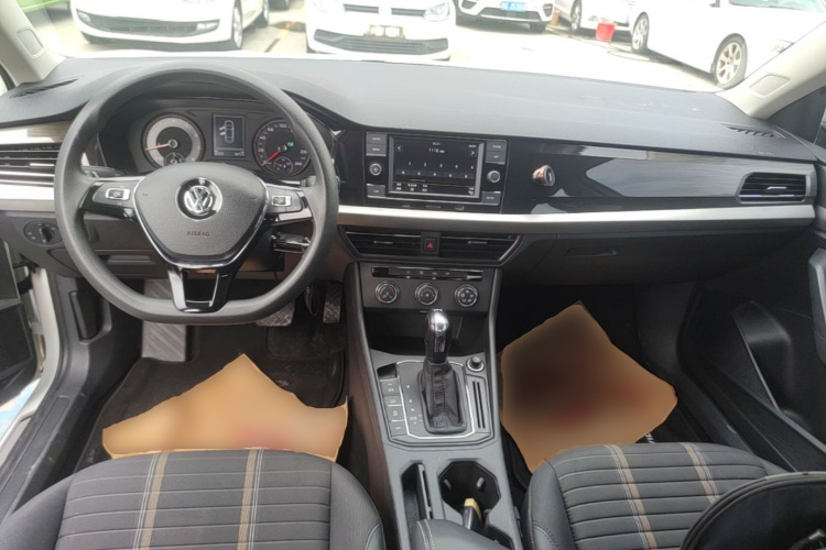 Volkswagen Lavida 2019 car image #10