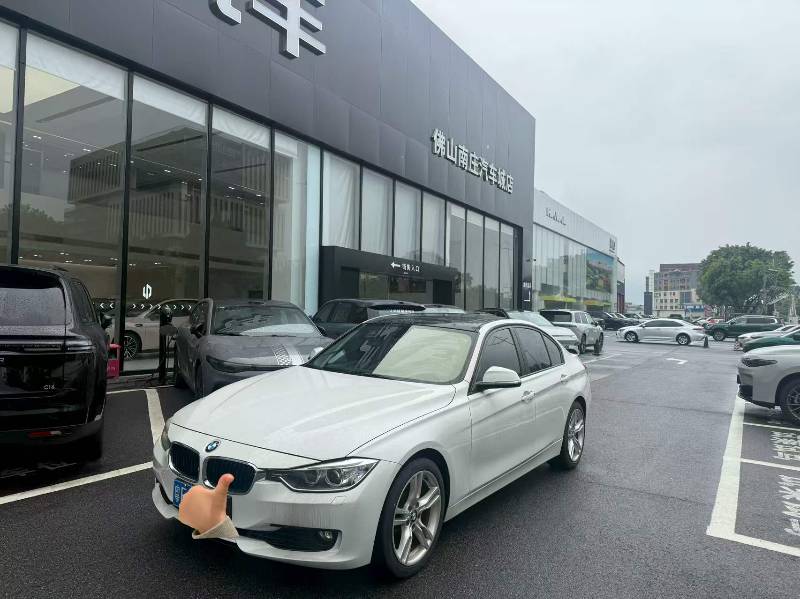 BMW 3 Series 2015 car image 