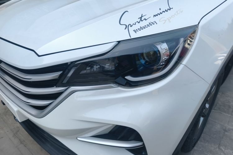 2020 car image #23