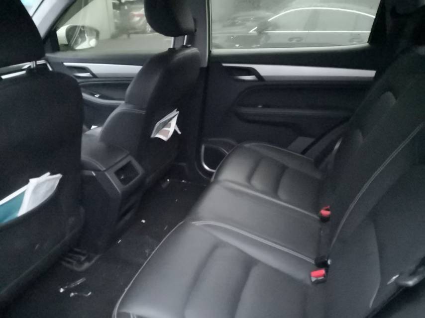 GEELY Vision X6 2019 car image #5