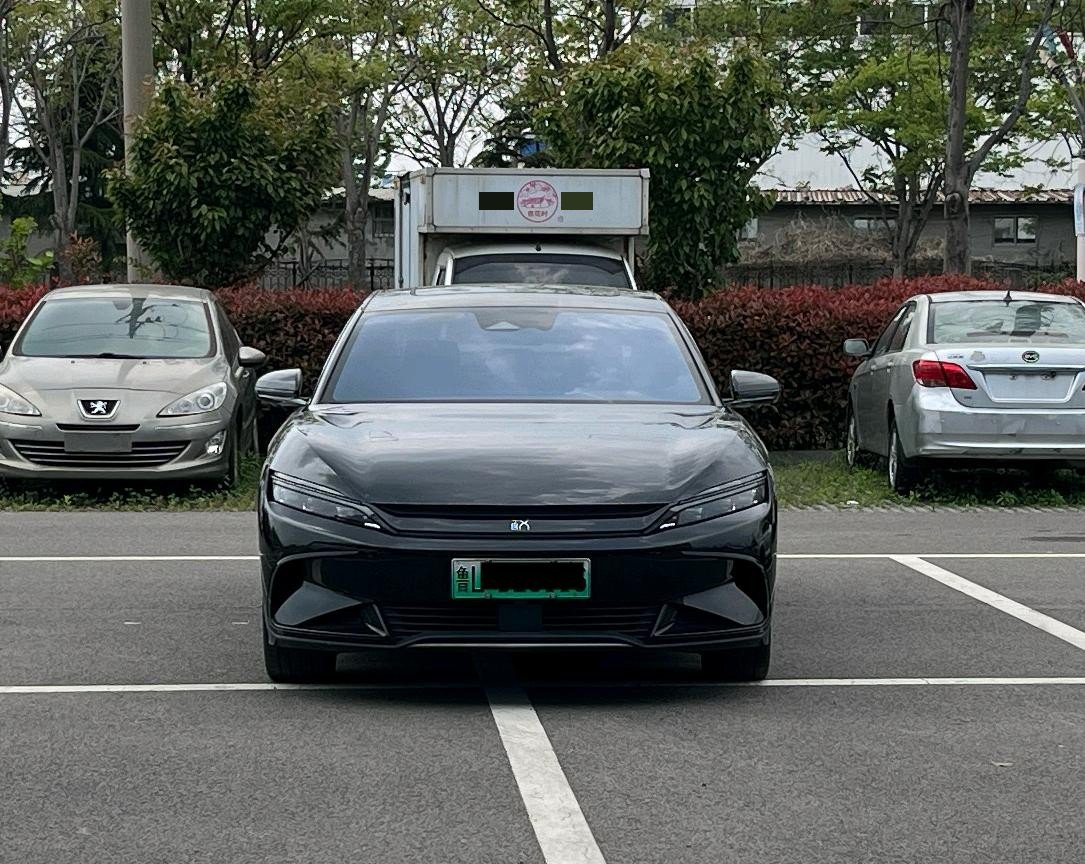 BYD Han 2023 car image #3