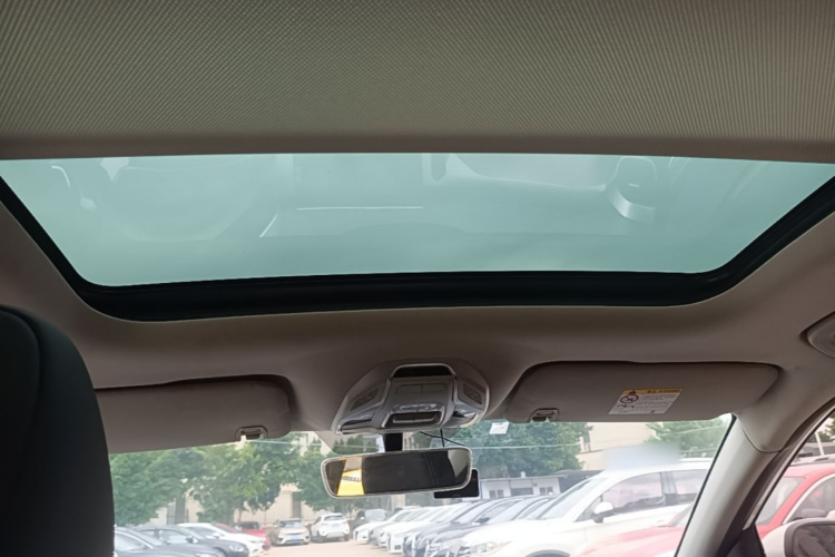 GEELY Coolray 2019 car image #18