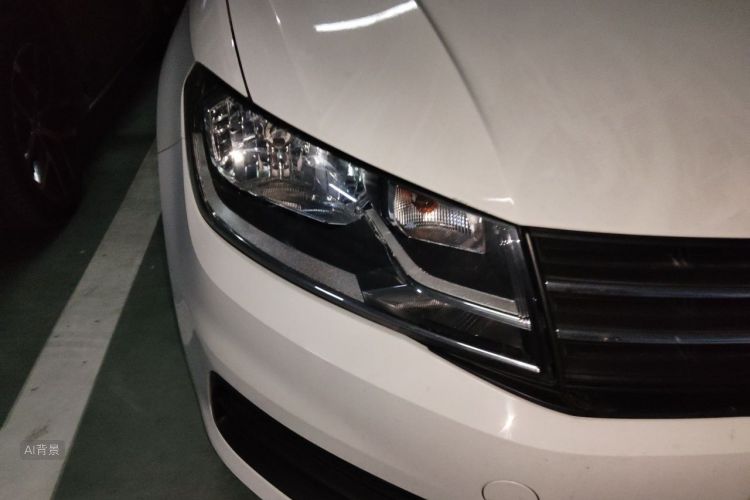 Volkswagen Santana 2016 car image #8