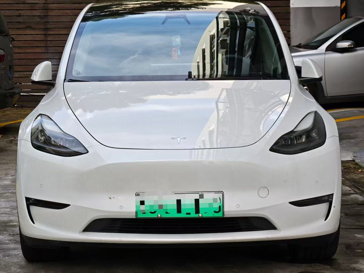 Tesla Model Y 2021 car image 