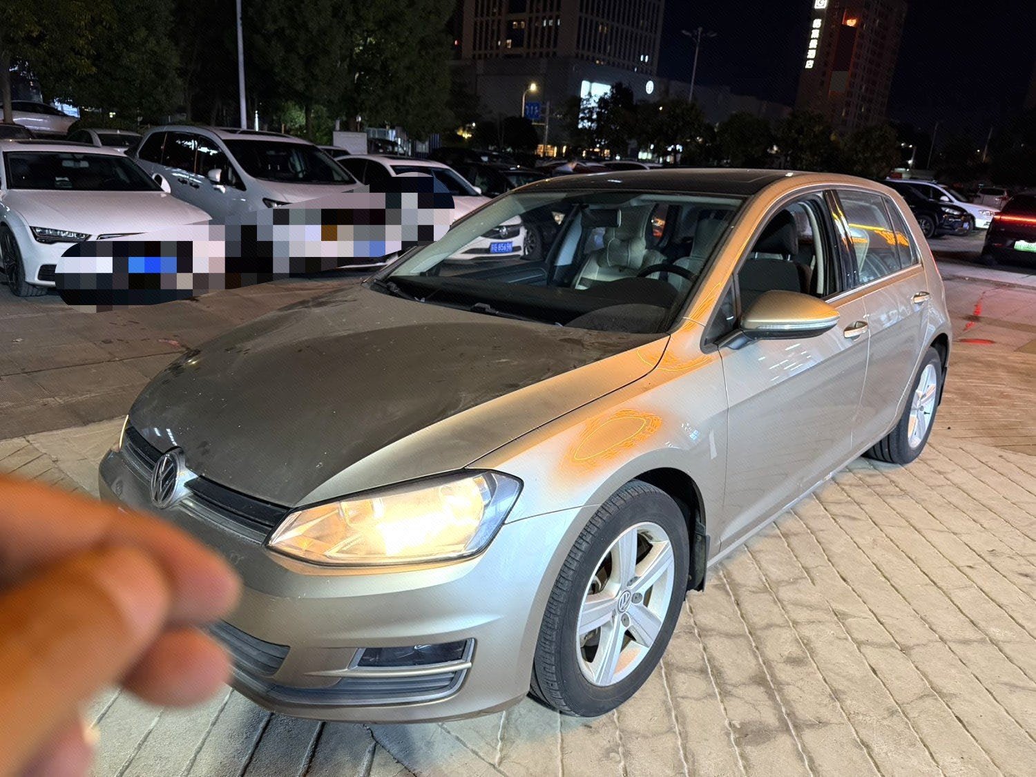 Volkswagen Golf 2015 Volkswagen Golf 2015 car image