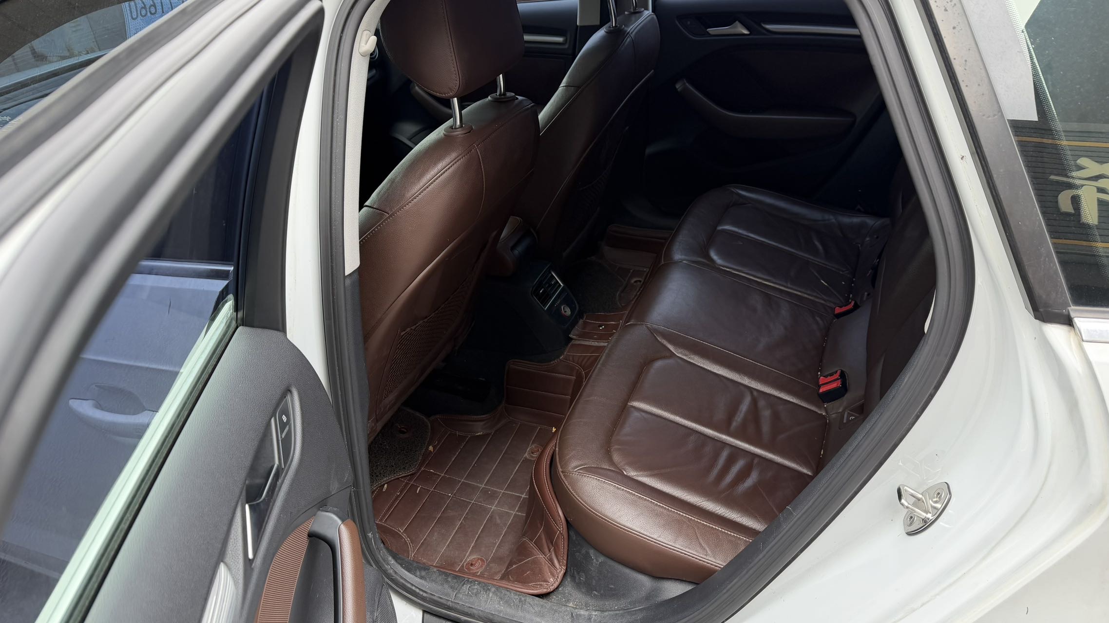 Audi A3 2015 car image #3