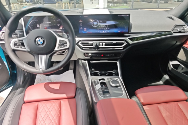 BMW 3 Series 2024 car image #11