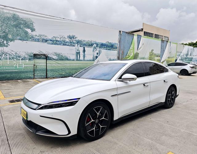 BYD Han 2022 car image #20