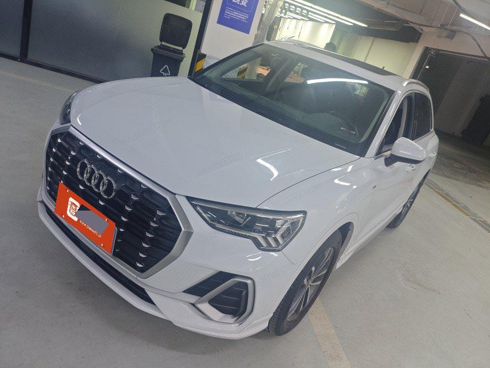 Audi Q3 2022 Audi Q3 2022 car image