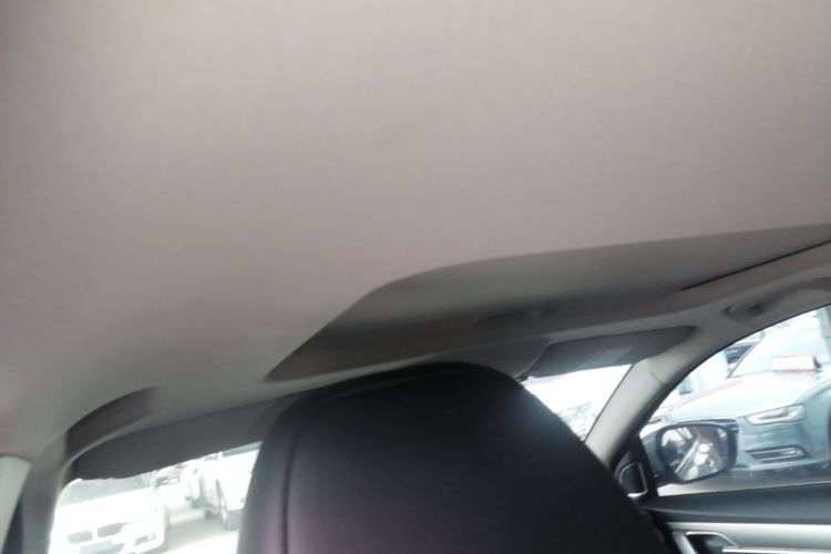 GEELY Coolray 2021 car image #18