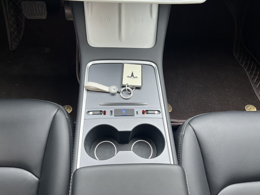Tesla Model 3 2023 #12 Tesla Model 3 2023 car image #12