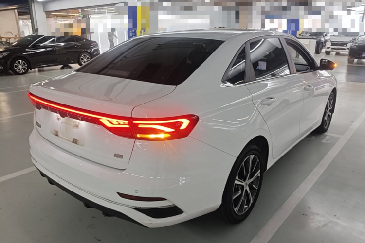 GEELY Emgrand 2024 car image #7