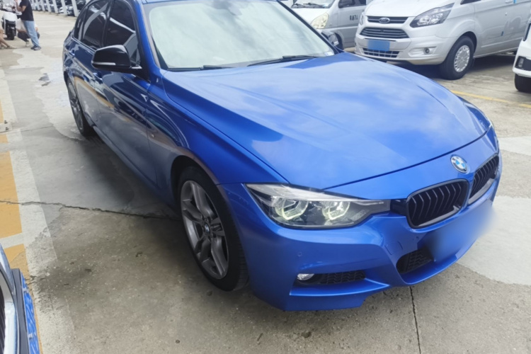 BMW 3 Series 2019 #6 BMW 3 Series 2019 car image #6