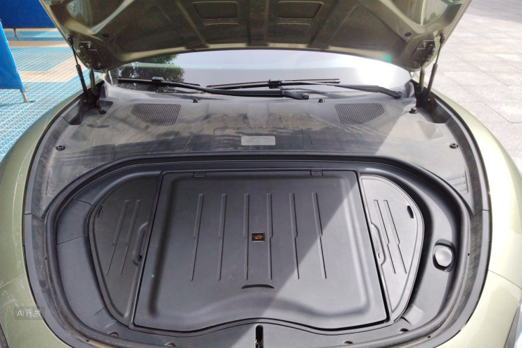 MI SU7 2024 immagine di auto #22