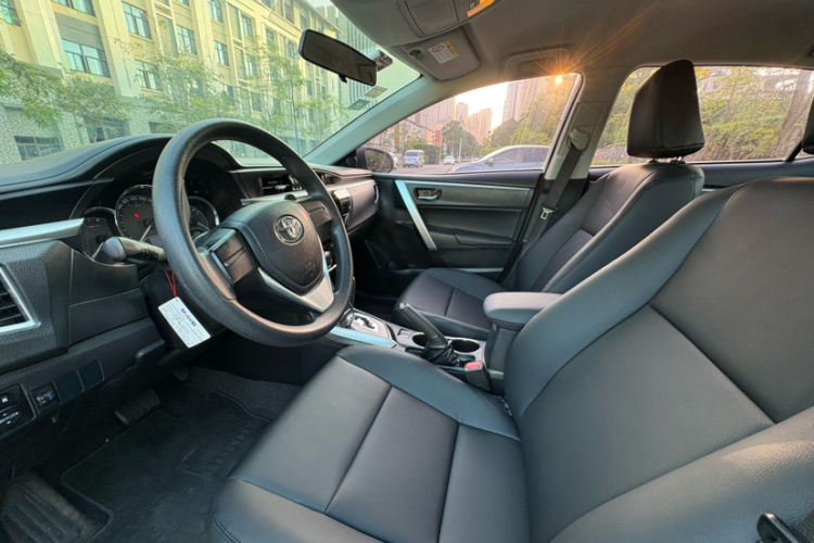 Toyota Corolla 2018 #18 Toyota Corolla 2018 car image #18