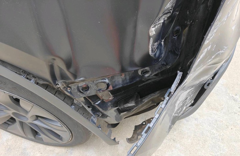 Tesla Model Y 2023 car image #8