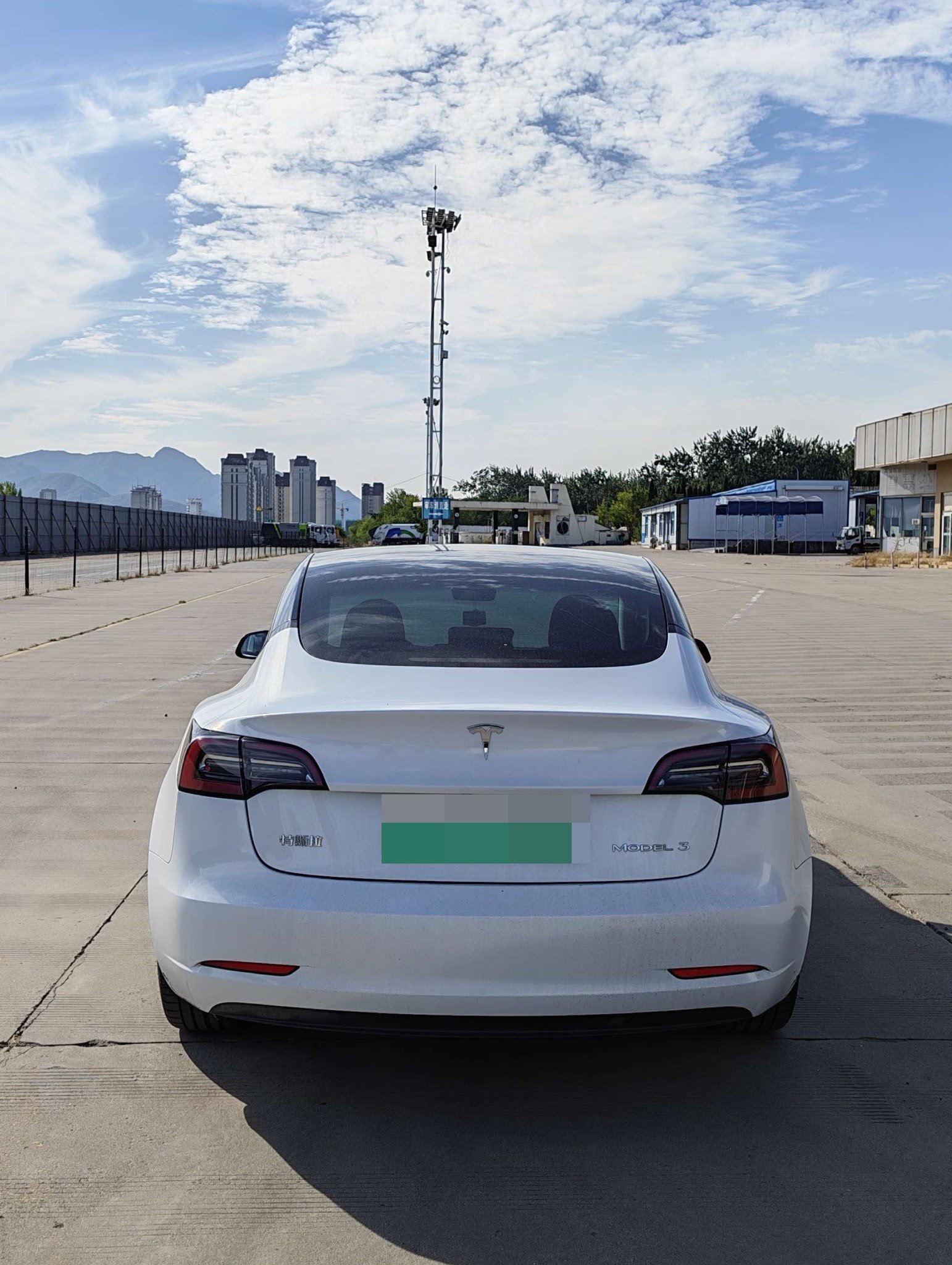 Tesla Model 3 2023 #5 Tesla Model 3 2023 car image #5